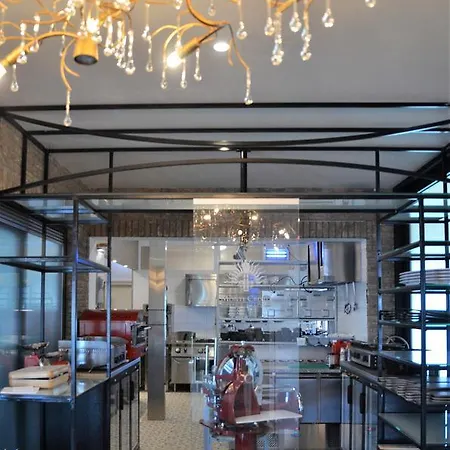 Monte Cristo Hotel 4*